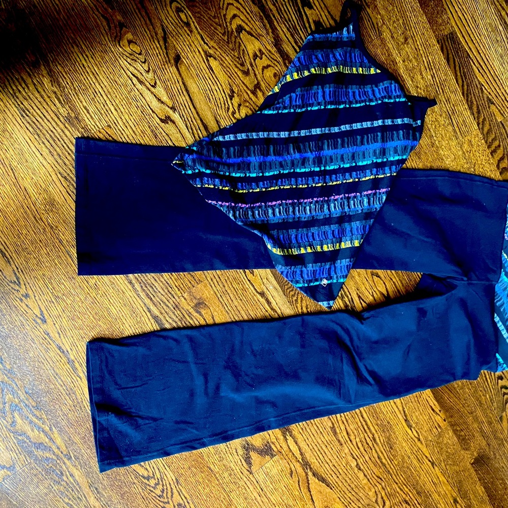 Yoga long pants and matching top.